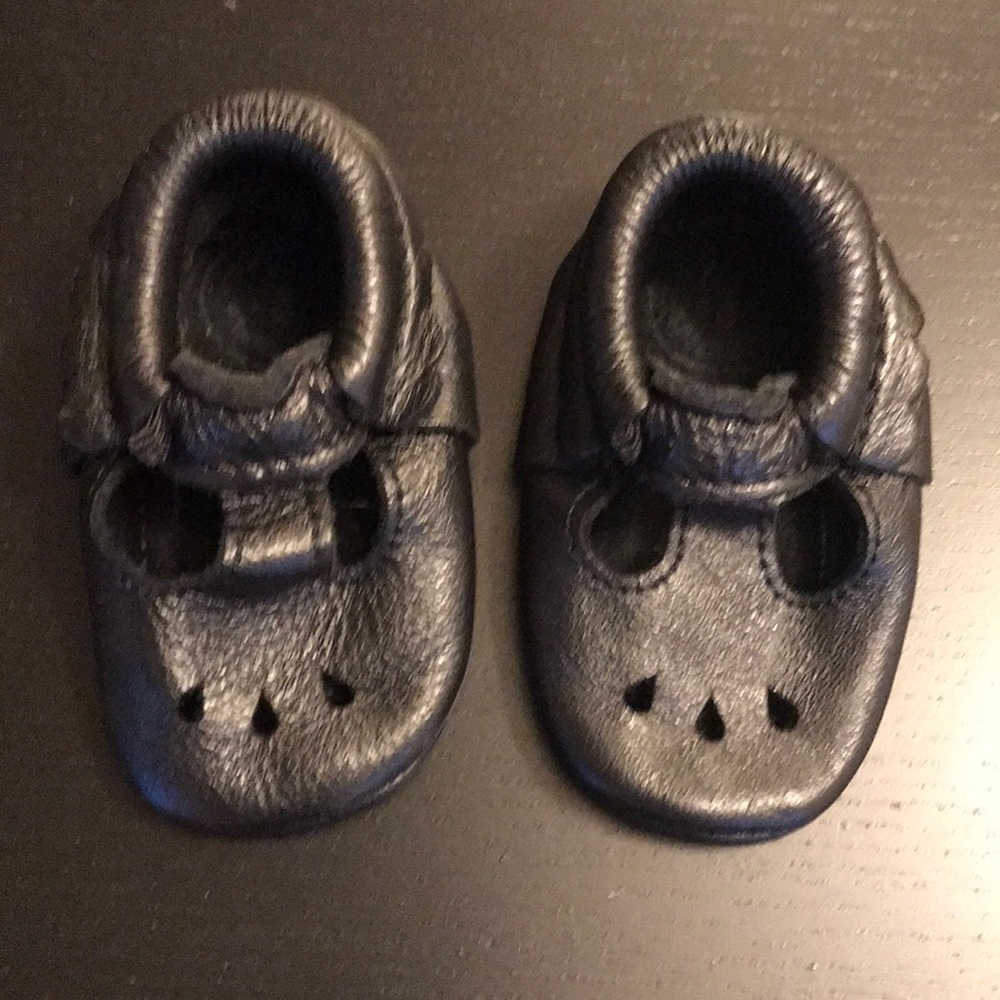 Freshly picked Mary Jane in Black size 3